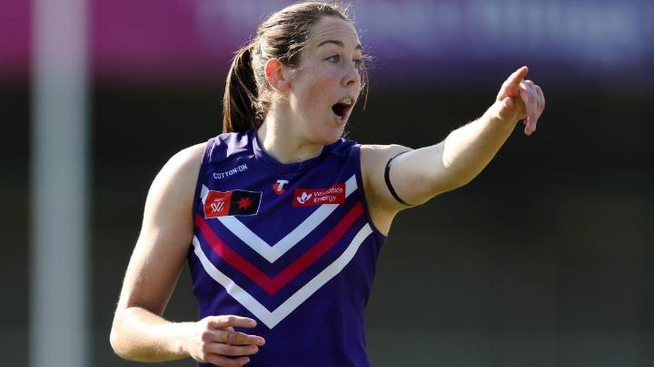 AFLW: Fremantle Dockers spearhead Aine Tighe inching closer to return from ACL injury