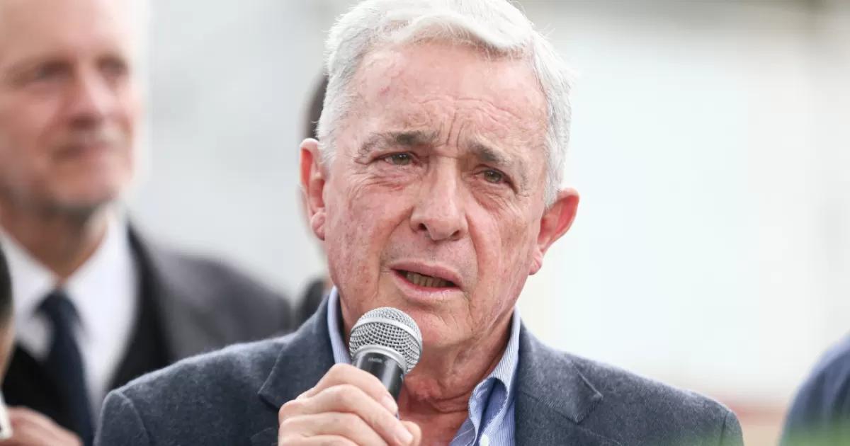 Álvaro Uribe y Centro Democrático acusan a Petro de poner en riesgo a Paloma Valencia