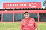 Iván Moschner visita Misiones antes de la gira española de la exitosa obra teatral “La verdadera historia de Ricardo III” 