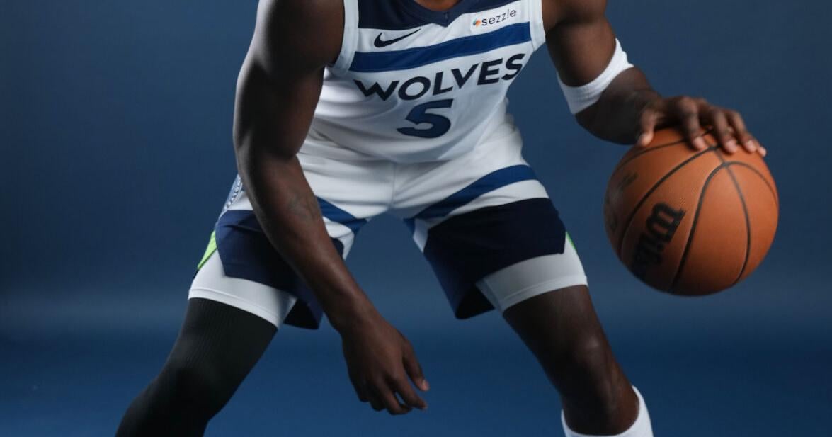 Wolves find comfort in feeling of being settled, after big trade brought rocky start last season