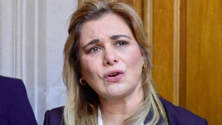 Reta Maru Campos a Eugenio Baeza para que conozca de infraestructura