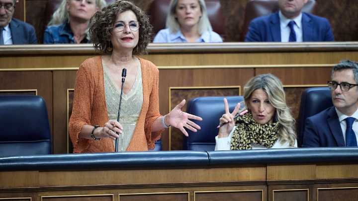 El Gobierno desprestigia la decisión del juez Peinado sobre Begoña Gómez: "Un tribunal imparcial decidirá"