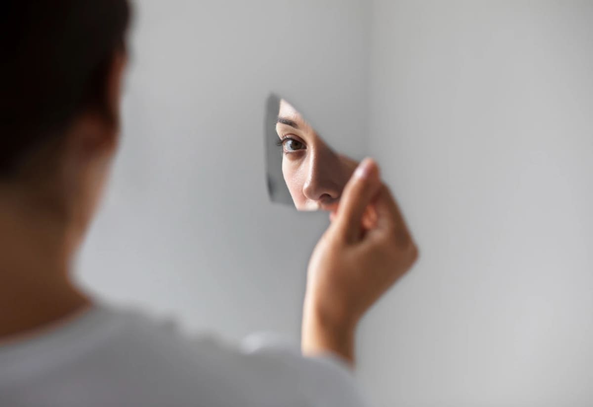 Por qué duele crecer. La paradoja de la vida y un duelo del que no se habla, el de la propia identidad