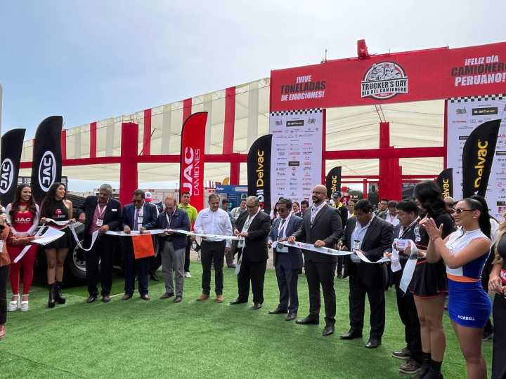El día del camionero: la fiesta del trasporte en Lima