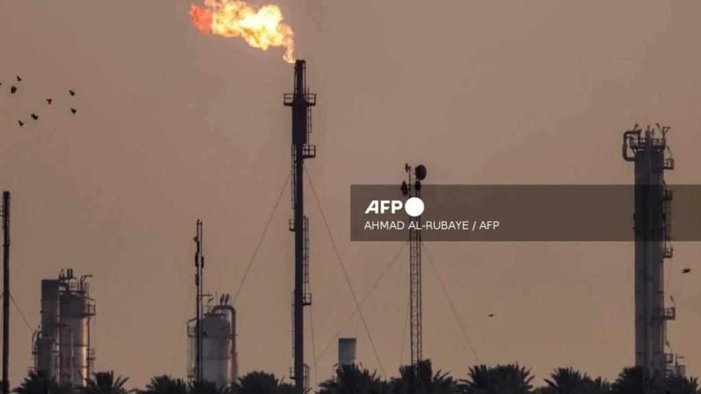 Cae precio del petróleo por temores sobre aumento de oferta