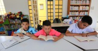 La Fundación que transforma vidas en barrio El Carmen (Manizales): jóvenes aprenden a leer y a hablar inglés