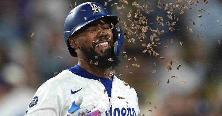 Dodgers open 2-game lead in NL West with 7