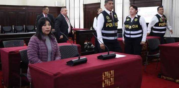 Betssy Chávez: Fiscalía desiste de pedir la prolongación de prisión preventiva contra expremier