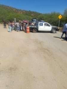 Retienen vecinos de San José del Chilar góndola con material pétreo