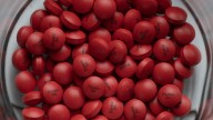 Canadian obstetricians say Tylenol is still safe to take in pregnancy after position review