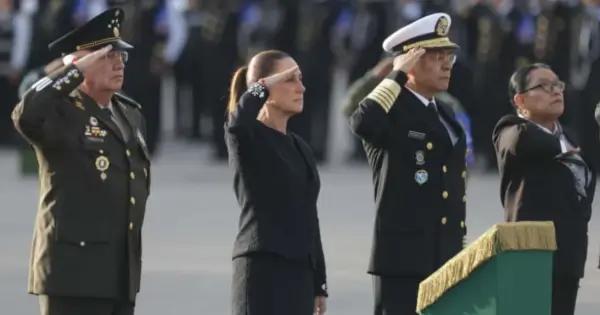 Sheinbaum encabeza homenaje a víctimas del 85 y 2017