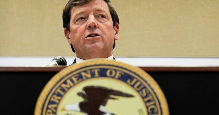 US Justice Department official ordered to drop inquiry into Sandy Hook lawsuit against Alex Jones