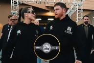 La esposa de Canelo Álvarez, Fernanda, presume look con el único cinturón que Terence Crawford no pudo arrebatar a su marido