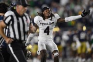 Texas A&M jumps to No. 10 in the AP Top 25, Notre Dame is the first ranked 0