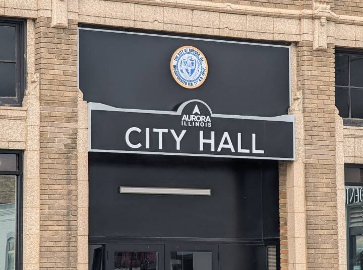New hire in Aurora law department sparks City Council debate