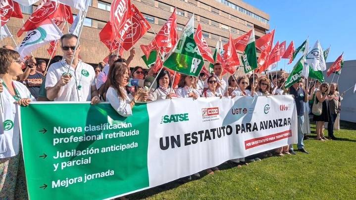 El Colegio de Médicos de CLM se suma a la huelga del día 3 por el Estatuto Marco
