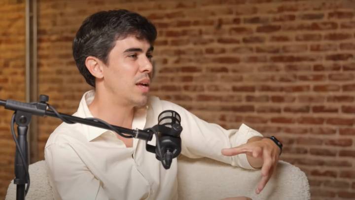 Alejandro Rico, psiquiatra: "Tu cerebro empieza a comerse a sí mismo"
