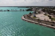 Buscan cultivar jaibas en la bahía de Chetumal