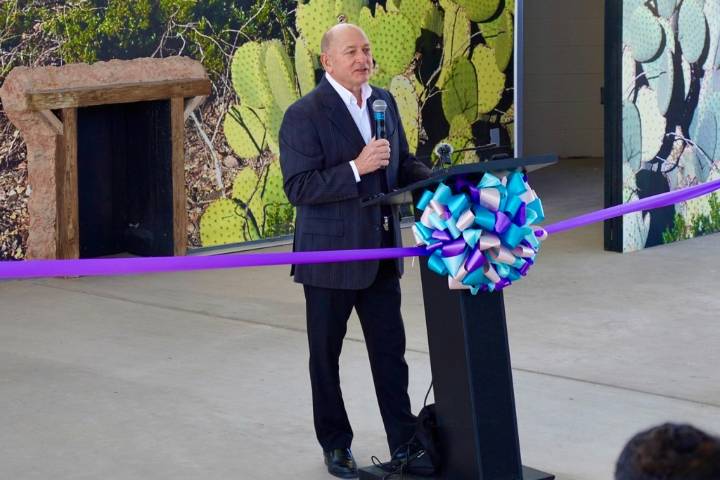 El Paso Zoo Director Joe Montisano placed on temporary administrative leave by city
