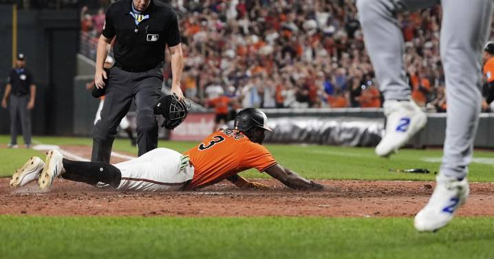 Yoshinobu Yamamoto was an out from a no-hitter. It somehow turned into another loss for the Dodgers