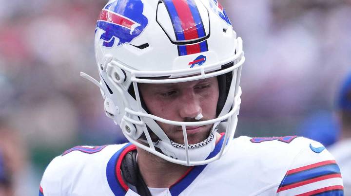 Josh Allen’s nosebleed leads to Bills trolling with White Goodman Dodgeball meme