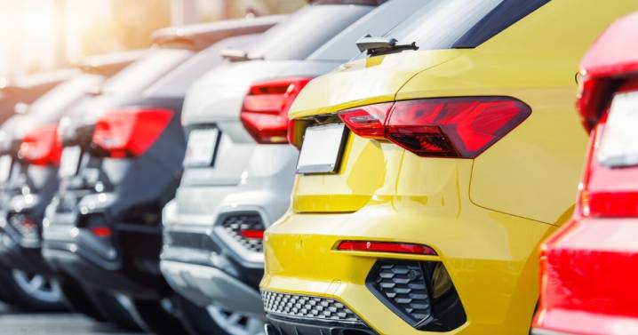 Toyota and Hyundai recall more than 1.1 million vehicles for seat belt, panel display problems