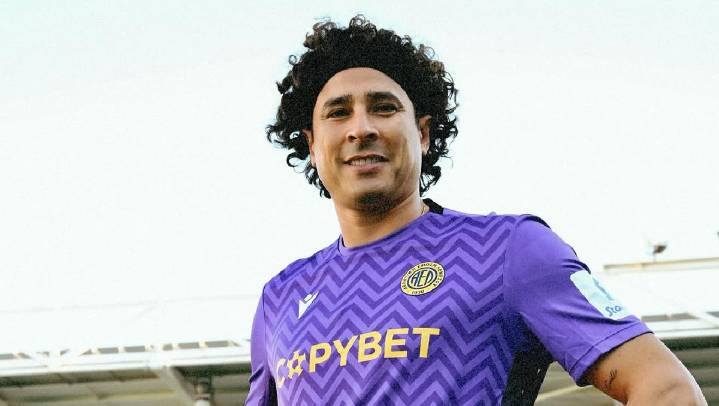 Guillermo Ochoa recibe goleada en su debut con el AEL Limassol de la Liga de Chipre