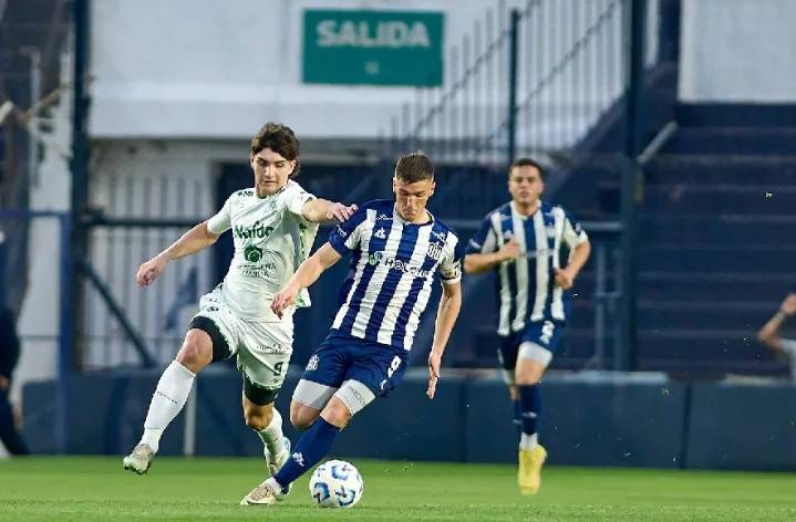 Reserva: Sarmiento se trajo un valioso punto desde Córdoba