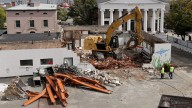 Whaling Museum demolishes building for new welcome center. Take a look