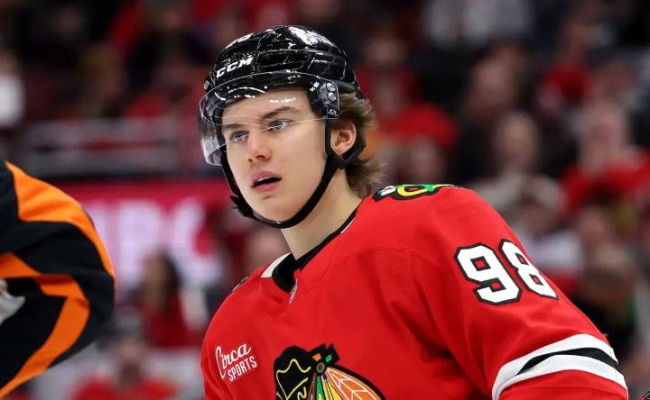 NHL News: Connor Bedard, Blackhawks reportedly at risk of losing first