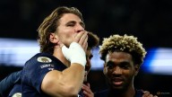 PSG get back on track with 2-0 win over Auxerre