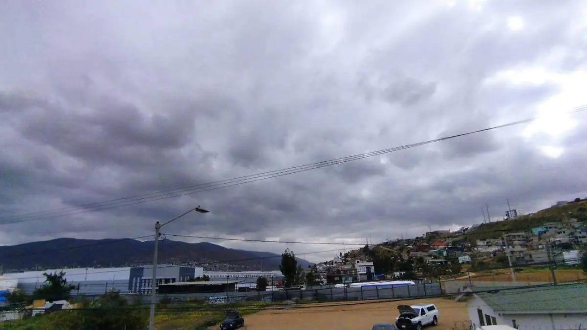 Se pronostica cielo nublado para este viernes; se espera lluvia por la tarde