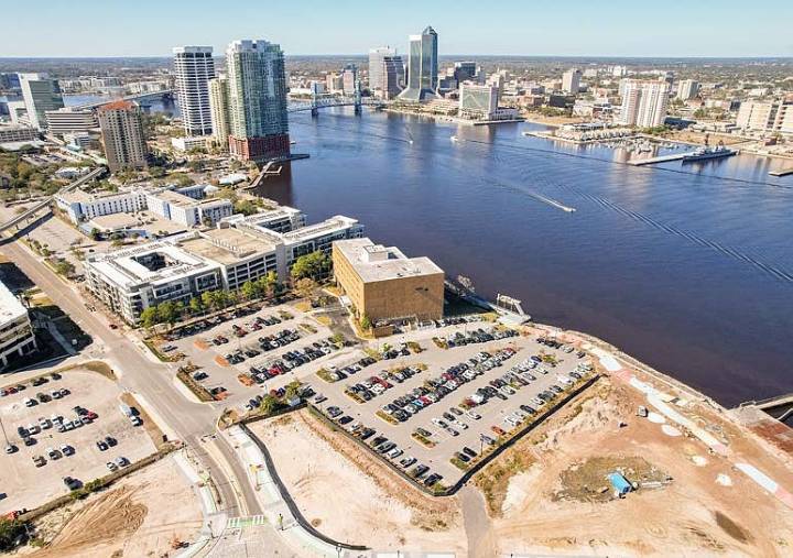 School board approves advancing negotiations to sell its Downtown headquarters
