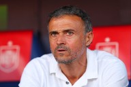 Luis Enrique Martínez se encuentra hospitalizado tras haber sufrido una caída en bicicleta