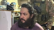 Prófugo en el baño: un video revela el insólito escondite de Waldo Bilbao en barrio Martin