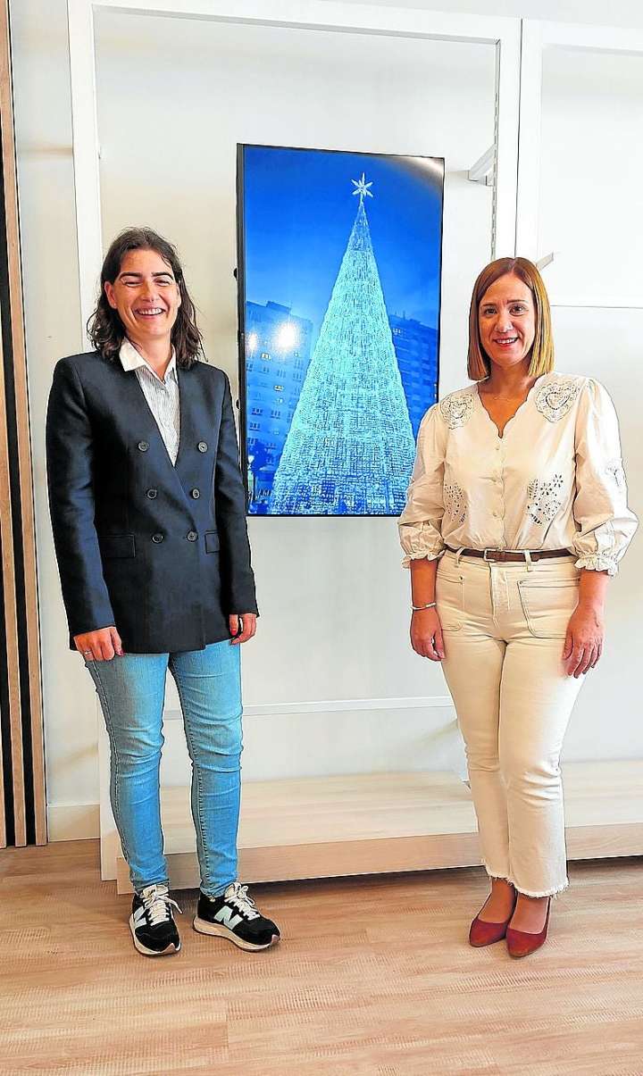 Un árbol de 21 metros de altura será el principal atractivo de estas navidades