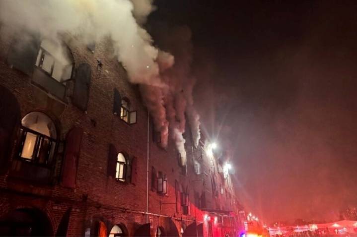 Five-alarm fire destroys 150-year-old Red Hook artist warehouse