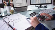 Estiman pérdidas de hasta 1.4 billones de pesos por "factureras"