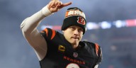Joe Burrow Leaves Bengals-Jaguars Game After Scary Ankle Injury | Cincinnati Bengals, Joe Burrow, nfl