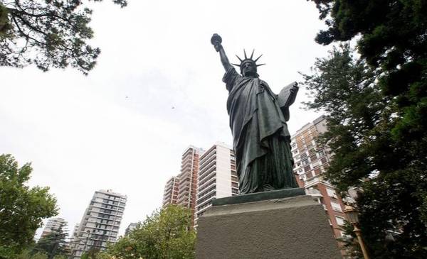 La Estatua de la Libertad original está en Argentina: dónde queda y cuál es su historia