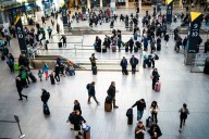 Off-duty officer shoots and wounds man inside New York City’s busy Penn Station, police say – Winnipeg Free Press