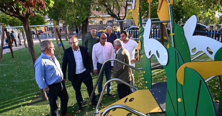 El parque de Las Canteras de Ciudad Rodrigo cuenta ya con nuevos juegos infantiles tras una renovación "integral"