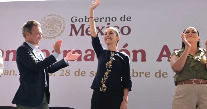 Sheinbaum promete repavimentar red carretera federal en Jalisco
