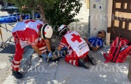 Con mordida de perro y golpes, hallan a hombre presuntamente intoxicado tirado en la banqueta en Mirasierra