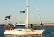 La flotilla Global Sumud hacia Gaza vuelve a retrasar su salida desde Túnez