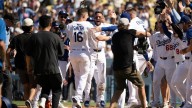 Smith's pinch-hit homer in 9th inning gives Dodgers a 5