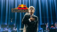 Trueno sorprendió en el Coliseo con un show sinfónico que marcó un hito en la escena urbana