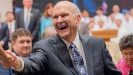 Russell Nelson, líder mormón, muere a los 101 años de edad
