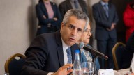El exministro Luis Fernando Velasco estuvo en las instalaciones de la Dijín para una audiencia de arraigo: ¿por qué?