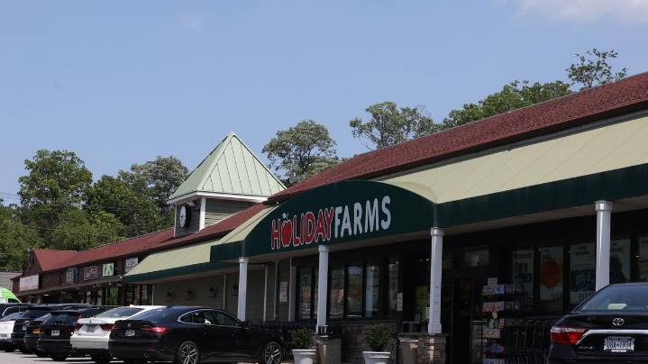 East Hills: High-ranking schools, village perks, nearby amenities draw buyers